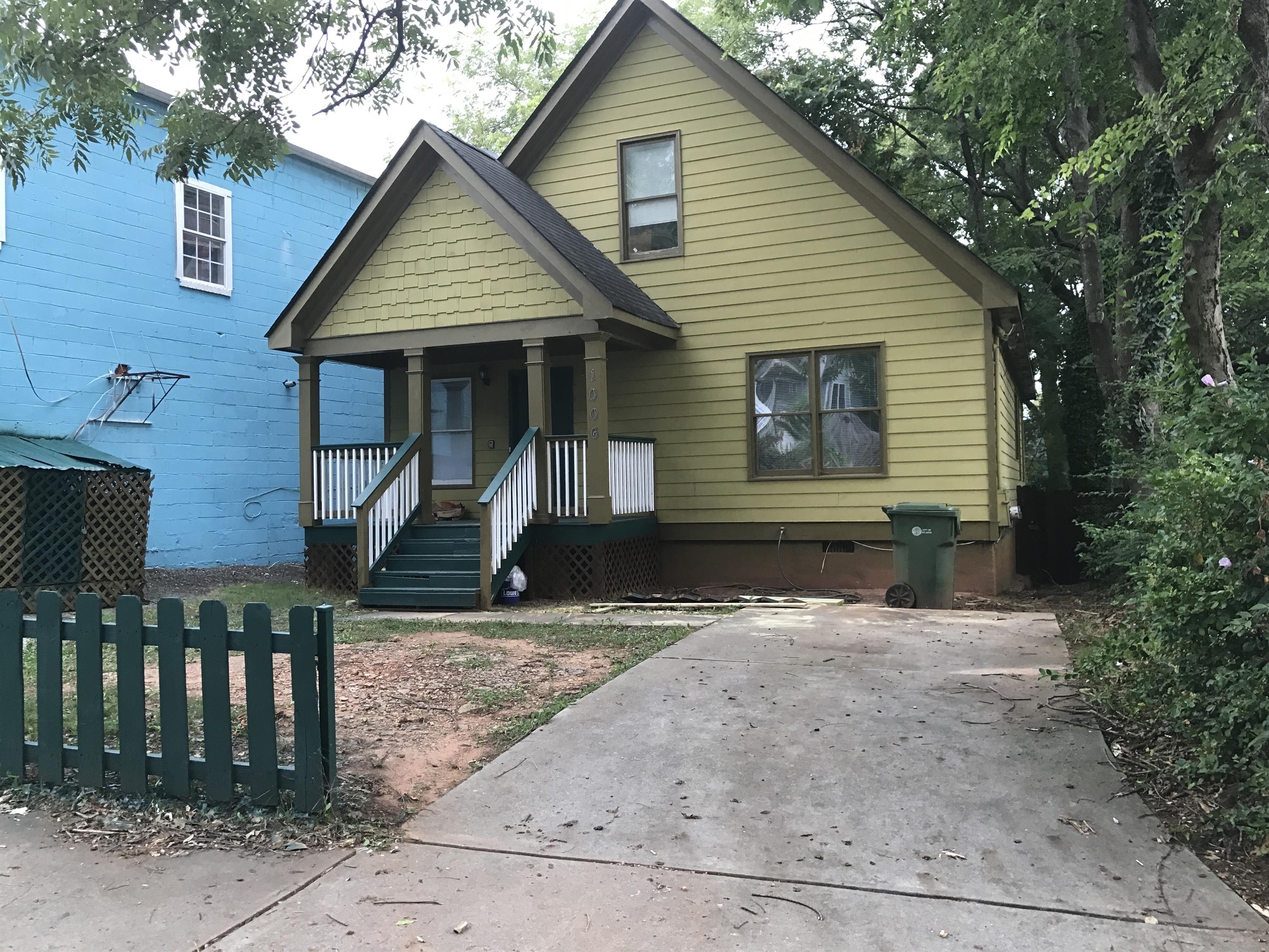 Property main image